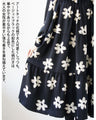 アートタッチで華やぐ。花柄ティアードワンピース