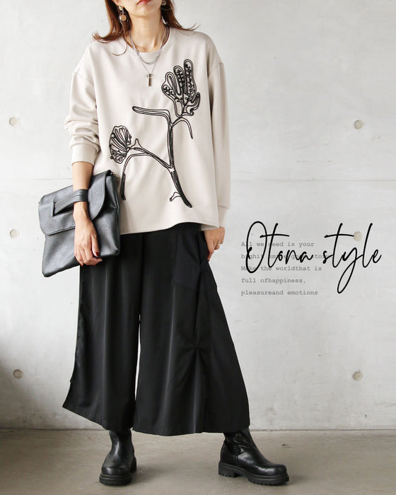 異素材×ねじれタックで遊ぶ。大人のモードワイドパンツ