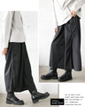 異素材×ねじれタックで遊ぶ。大人のモードワイドパンツ