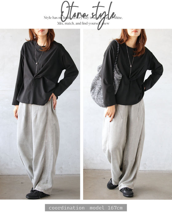 シンプルにひとくせ癖 こなれ感が生まれる変形トップス。