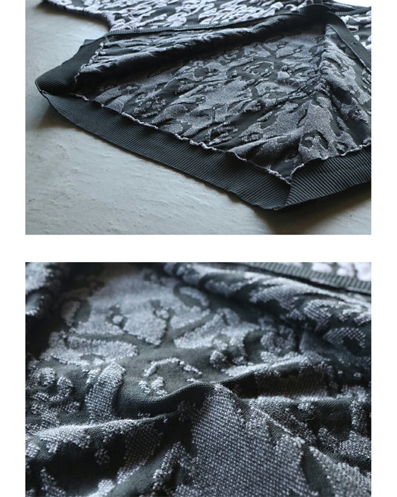 モードなニュアンスを纏うジャカードニットカーディガン