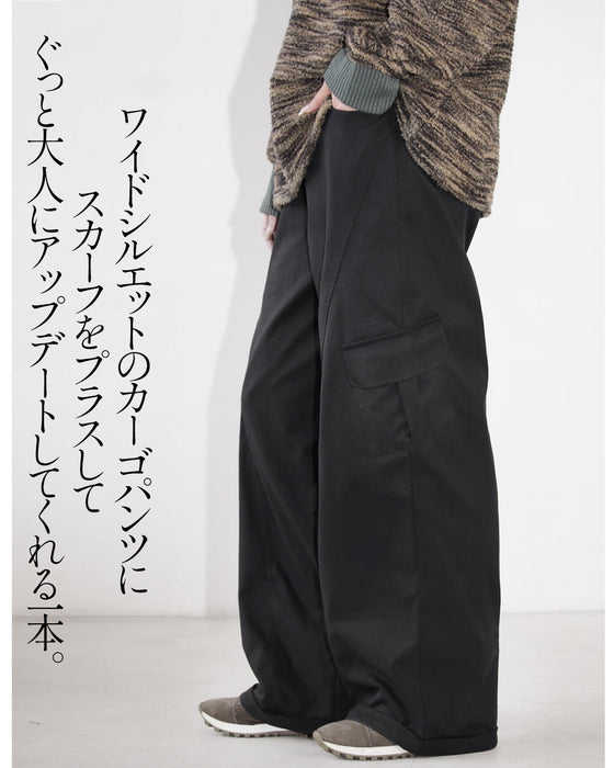 いつものカーゴがこなれ顔スカーフ付きカーゴパンツ