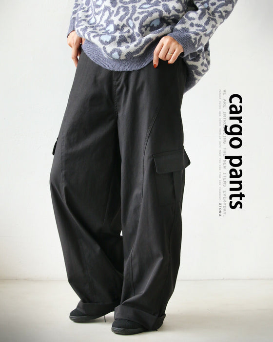 いつものカーゴがこなれ顔スカーフ付きカーゴパンツ