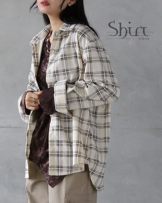 一枚でこなれ感がキマル。大人可愛いチェックシャツ