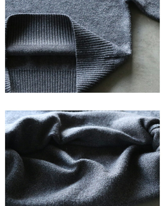 「抜け感」と「スッキリ見え」を叶える。変形スクエアネックニット