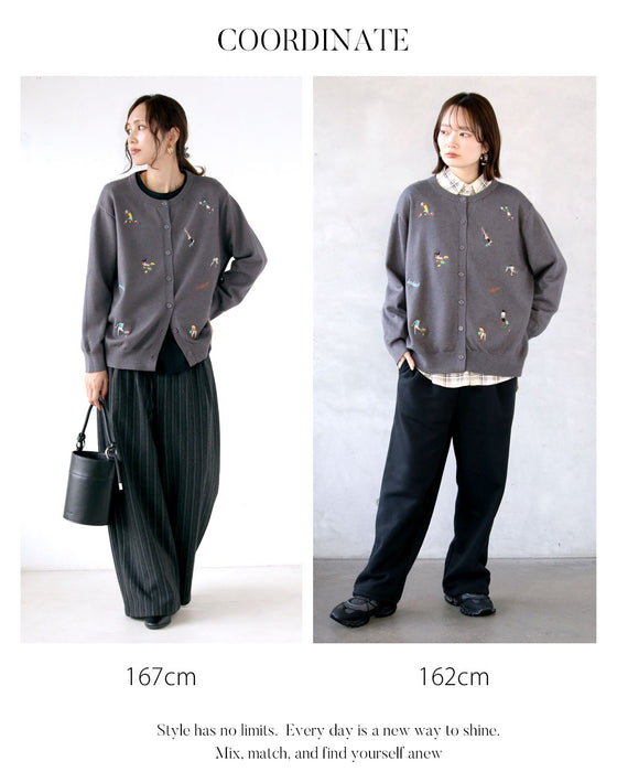 大人可愛い抜け感を。アクセント刺繍カーディガン