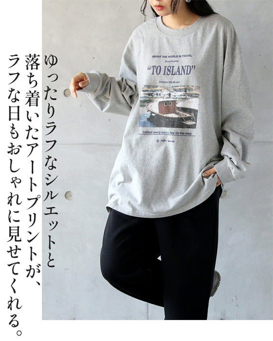 ゆるっと着るだけで大人の抜け感スタイルをつくる。 ロゴグラフィックロンT