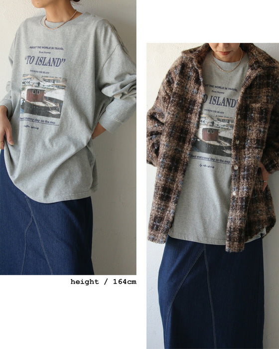 ゆるっと着るだけで大人の抜け感スタイルをつくる。 ロゴグラフィックロンT