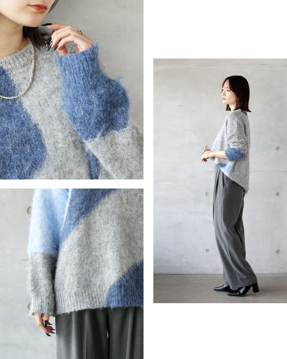 着るだけで映える ゆるっとふんわり配色ニット
