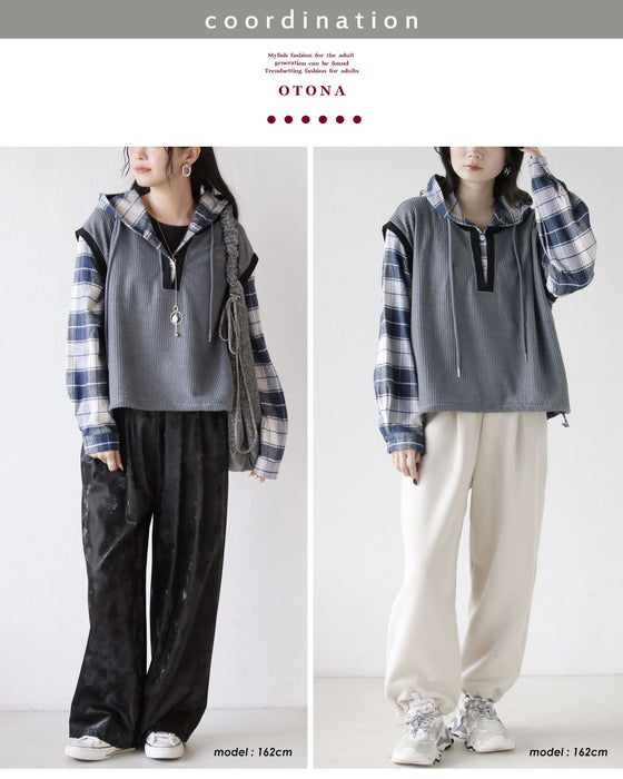 一枚でラフに映える。異素材レイヤード風トップス