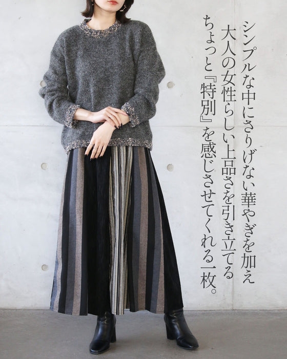 ミックスカラーが効いた、大人のふわモコニット