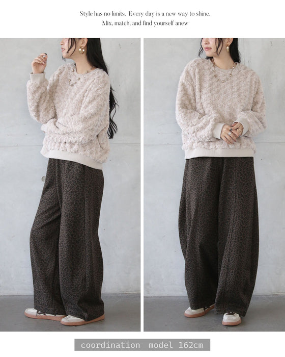 ローズ調ファーで品良くこなれる フェイクファートップス