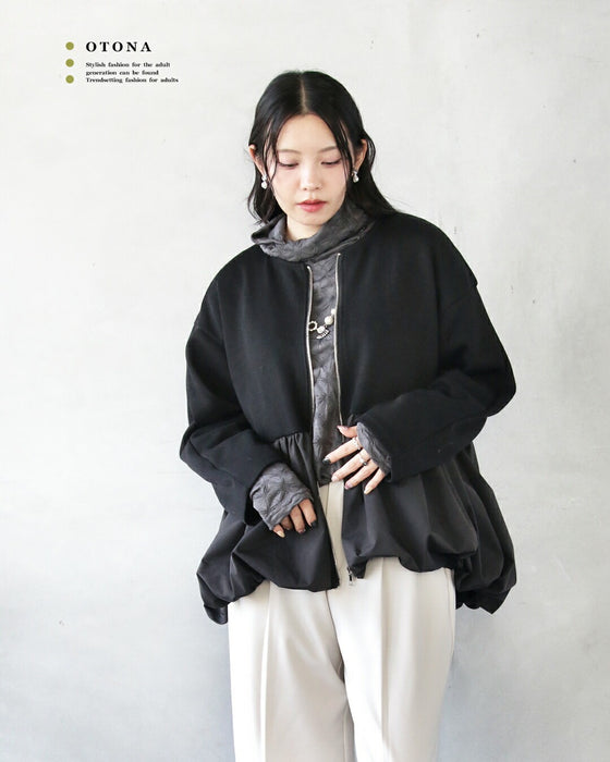 モードの中に大人の甘さ ペプラムバルーンでひとクセ可愛い軽アウター