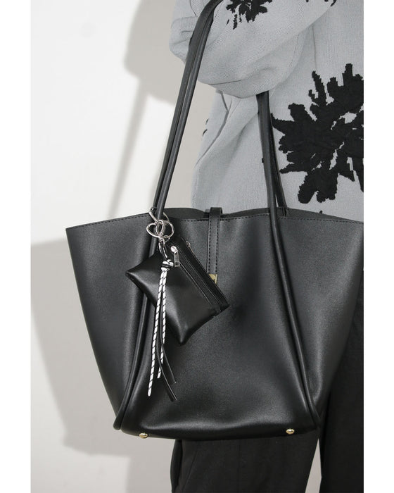 アクセサリー感覚でシャレる 万能ミニポーチネックレス