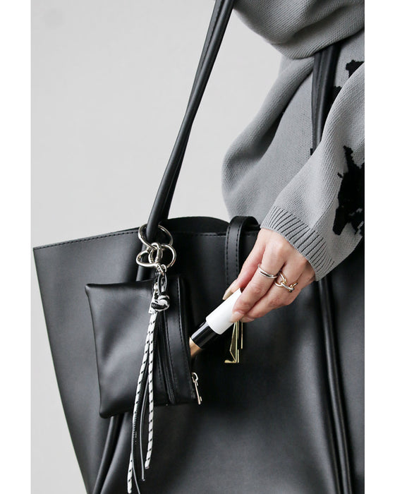 アクセサリー感覚でシャレる 万能ミニポーチネックレス