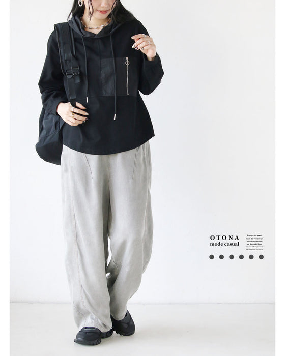 ジップが効いた、フーディトップス