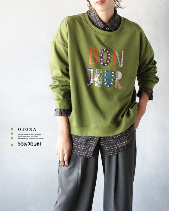 顔まわりパッと華やぐ 気分が上がる、カラーロゴスウェット