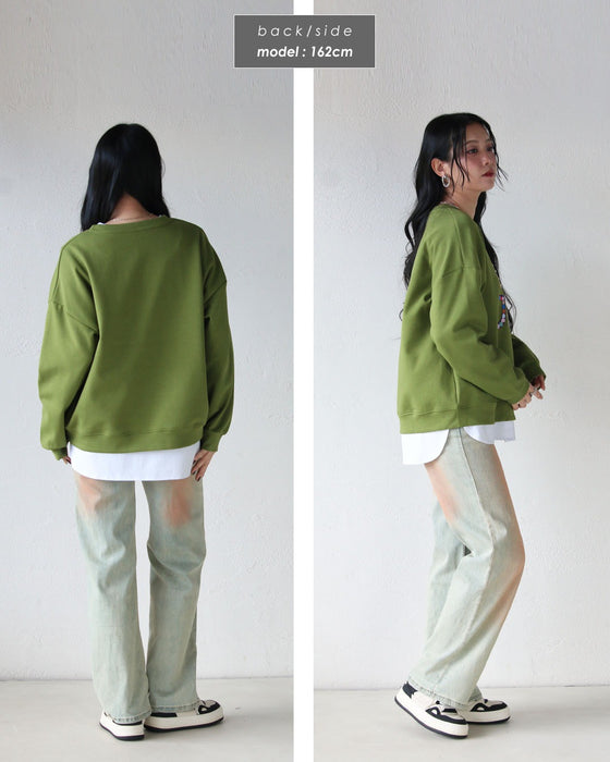 顔まわりパッと華やぐ 気分が上がる、カラーロゴスウェット