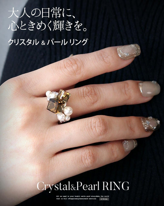 大人の日常に、心ときめく輝きを。クリスタル&パール リング