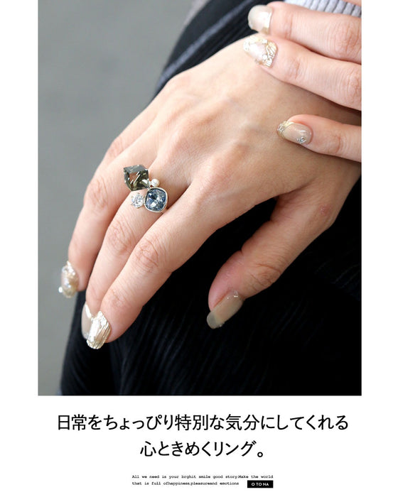 透明感のある煌めき。手元を品よく彩る、ビジューリング