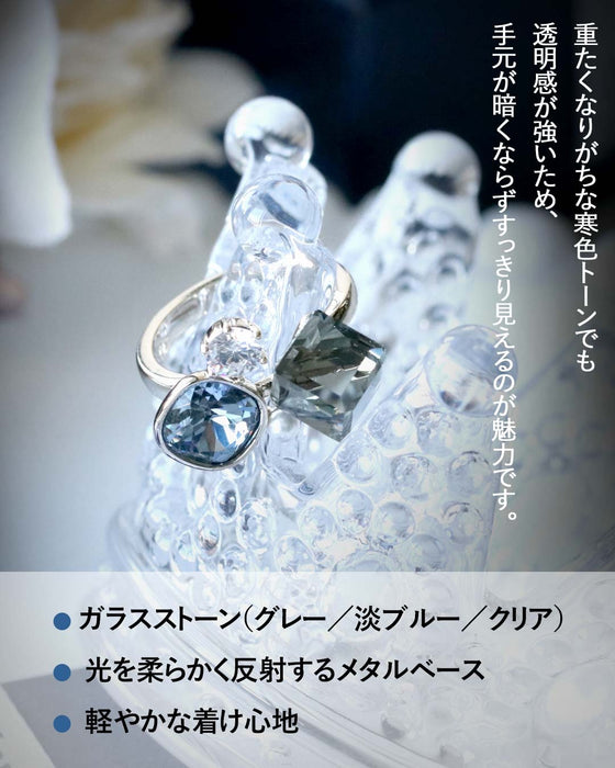 透明感のある煌めき。手元を品よく彩る、ビジューリング