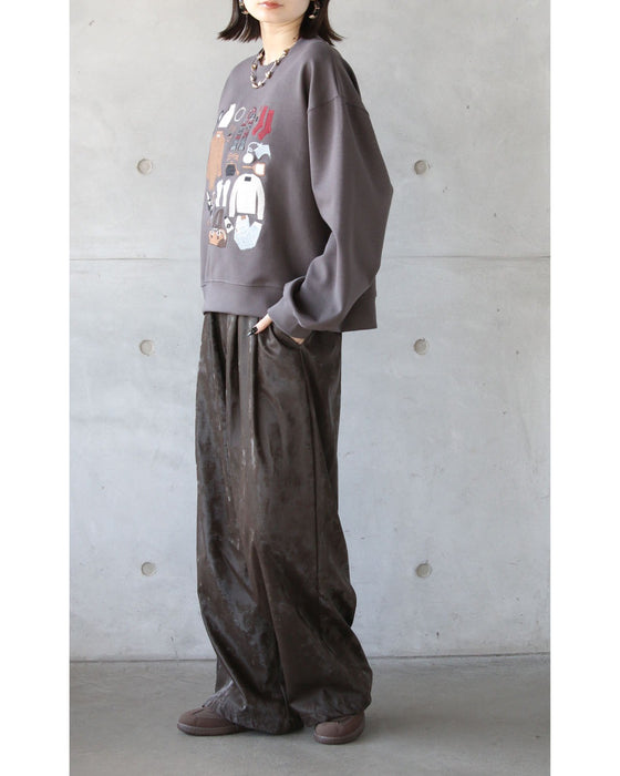 「好き」を詰め込んだ 冬の刺繍スウェット