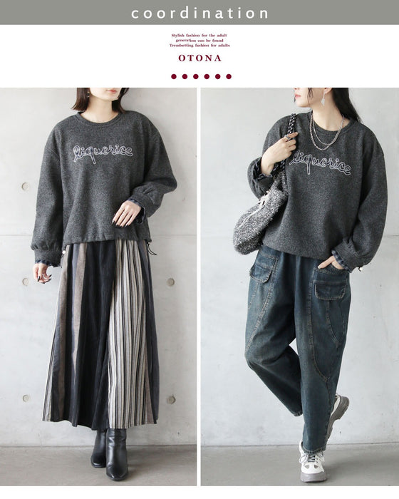 さりげないチェック柄で魅せる 異素材ロゴトップス。