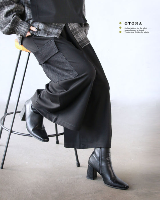ラクに大人モード感。異素材ワイドパンツ