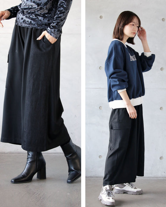 ラクに大人モード感。異素材ワイドパンツ