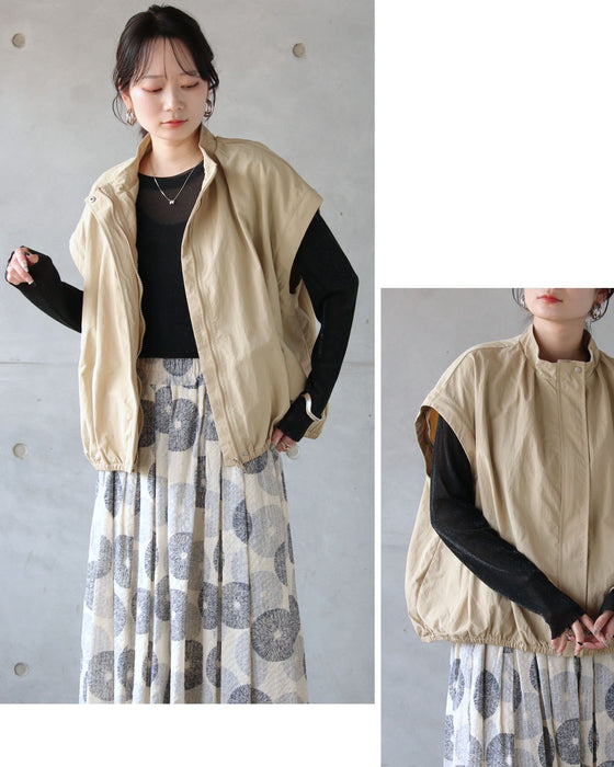 外せる袖で、季節をまたぐ。撥水2WAYアウター
