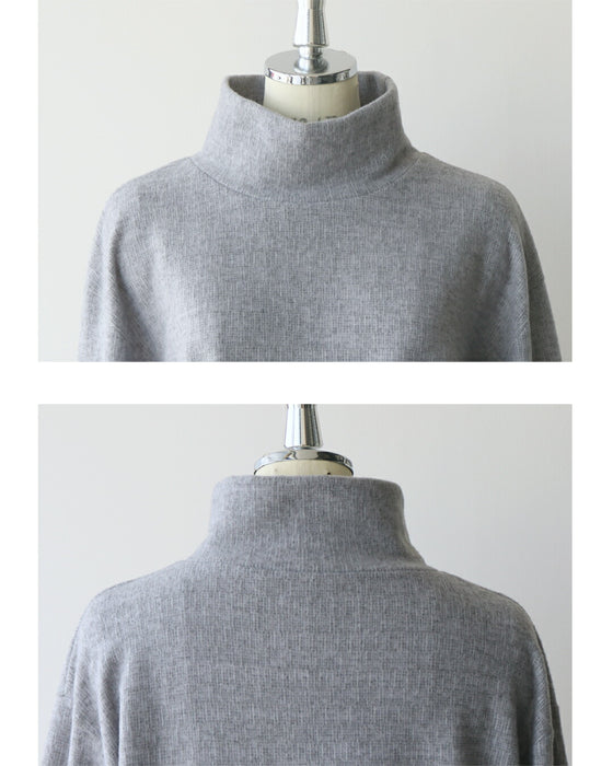 空気のように纏える極上タッチの配色ニットトップス