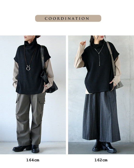 計算された切替が美しい、異素材ハイネックトップス