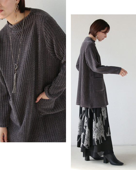 ニュアンス配色が映えるスモーキーベロアチュニックトップス
