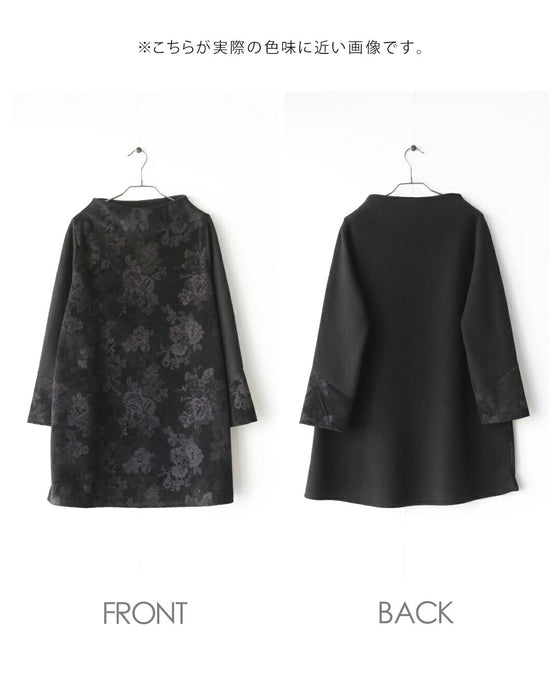 上品さと抜け感を叶える 花柄チュニックトップス