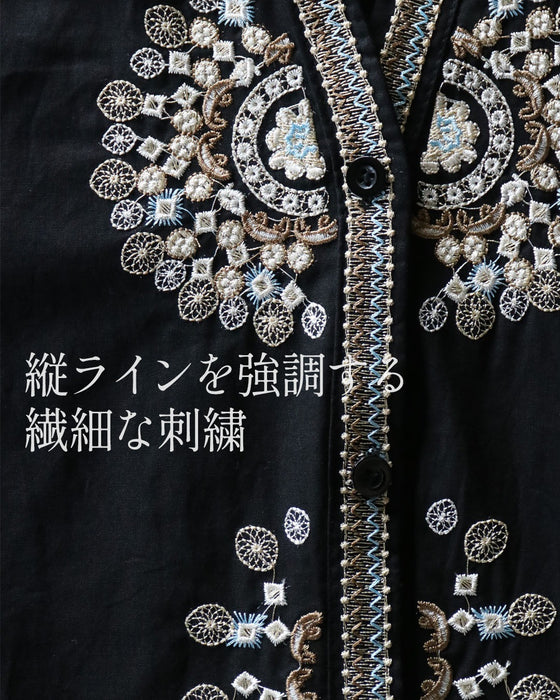 さらりと纏う 刺繍アクセントシャツ
