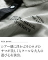エッジの効いた主役級。英文字モードシアーシャツ