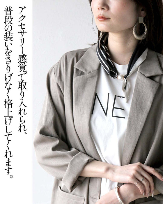 留めるだけで華やぐ、マグネットスカーフ