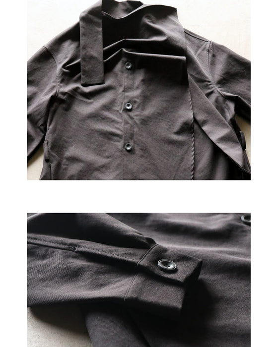 この1枚で様々な表情を生む 大人の変形トレンチコート