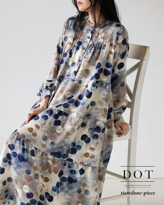 水彩を纏う。爽やかに揺れるティアードワンピース