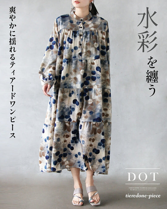 水彩を纏う。爽やかに揺れるティアードワンピース