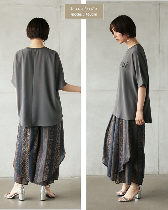 上品見えで仕事にも◎ ブラウス生地のロゴTシャツ
