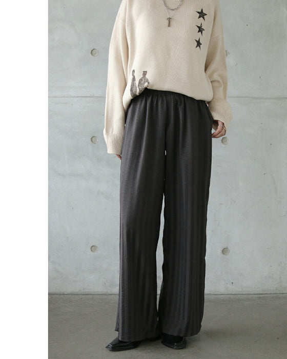 センス光る艶ストライプのワイドパンツ