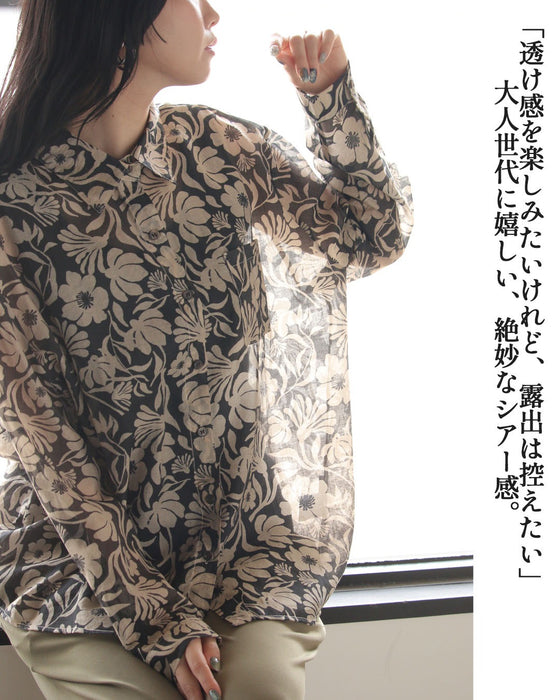 纏うだけで、洗練された品格。エアリー花柄シャツ