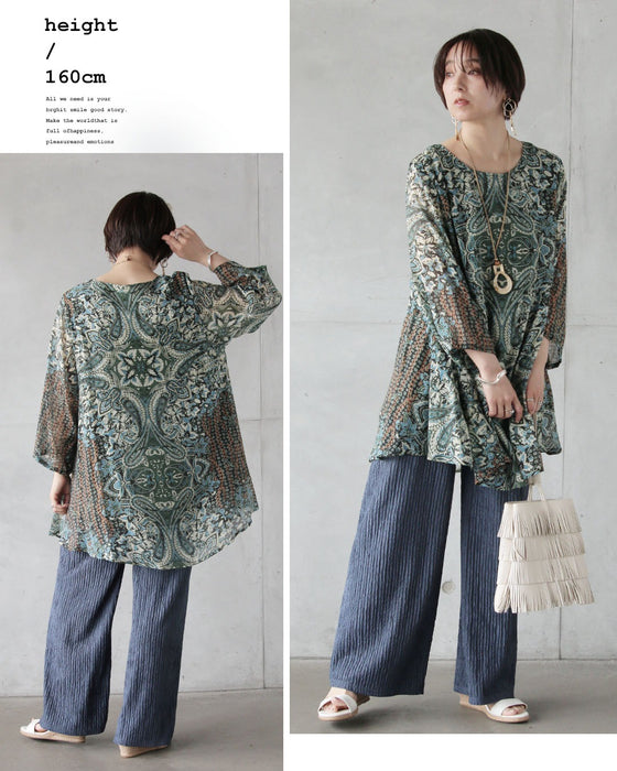 涼やかさと品格を両立。脚を出さない派のプリーツパンツ