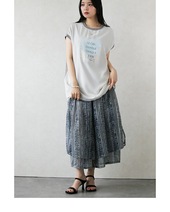 シフォンが描く、軽やかな奥行き。 レイヤードロゴチュニック