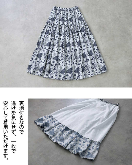 白×ネイビーが描く、大人の気品。花柄ティアードスカート