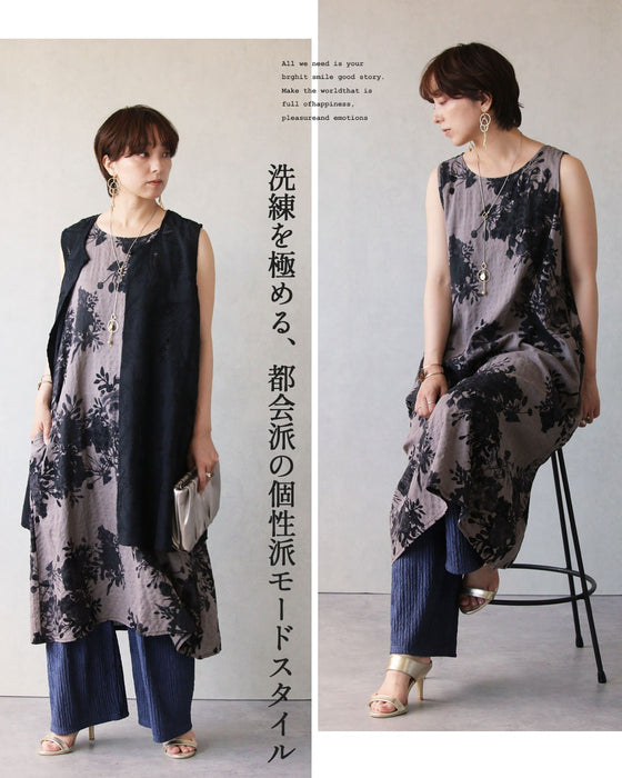 品格を宿す花柄。洗練ブラウンワンピース
