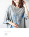 甘さを削ぎ落とした 花刺繍  配色が映えるTシャツ