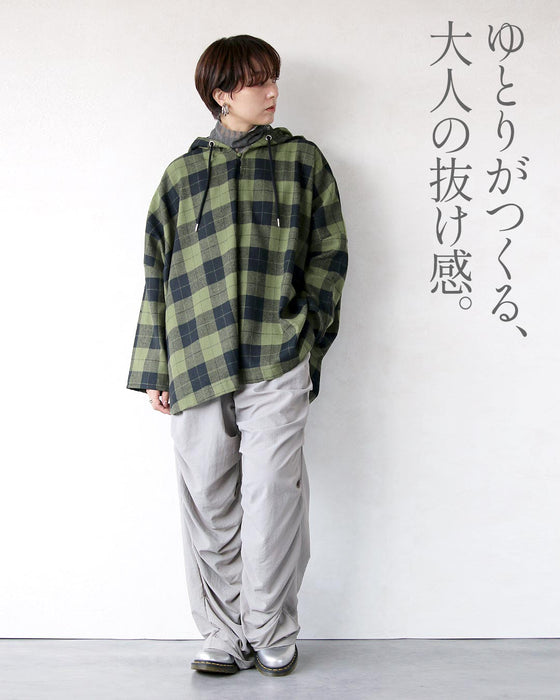 ゆるっと洒落る。大人チェック柄パーカートップス
