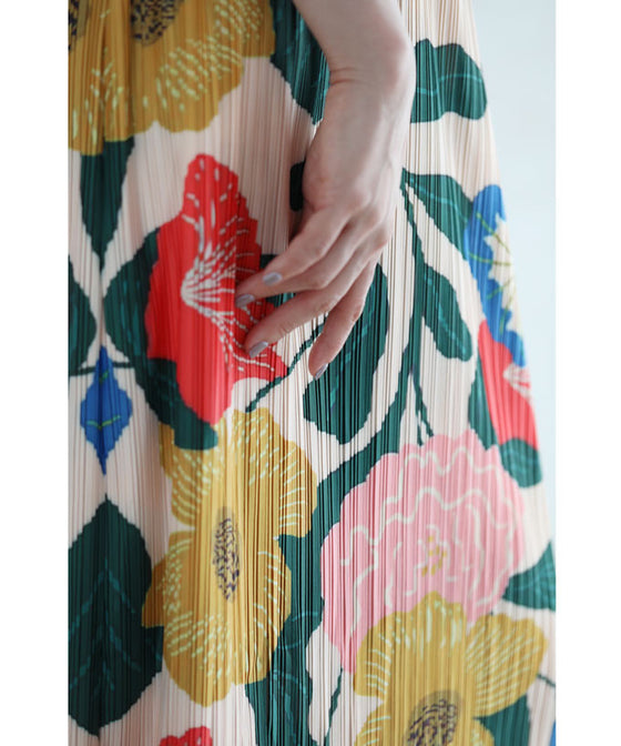 色鮮やかな花画のアコーディオンプリーツミディアムスカート